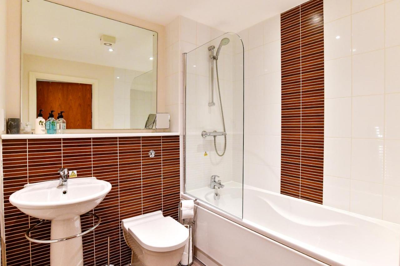 Meridian Quay Apartments, By Jsw Short Stay سوانسي المظهر الخارجي الصورة